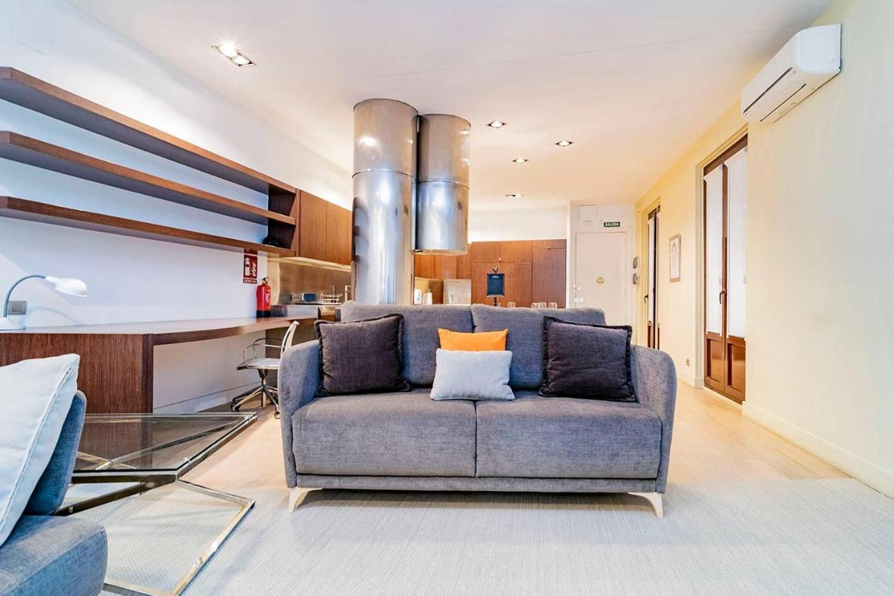 Luxury Apartment In La Latina By Batuecas マドリード エクステリア 写真