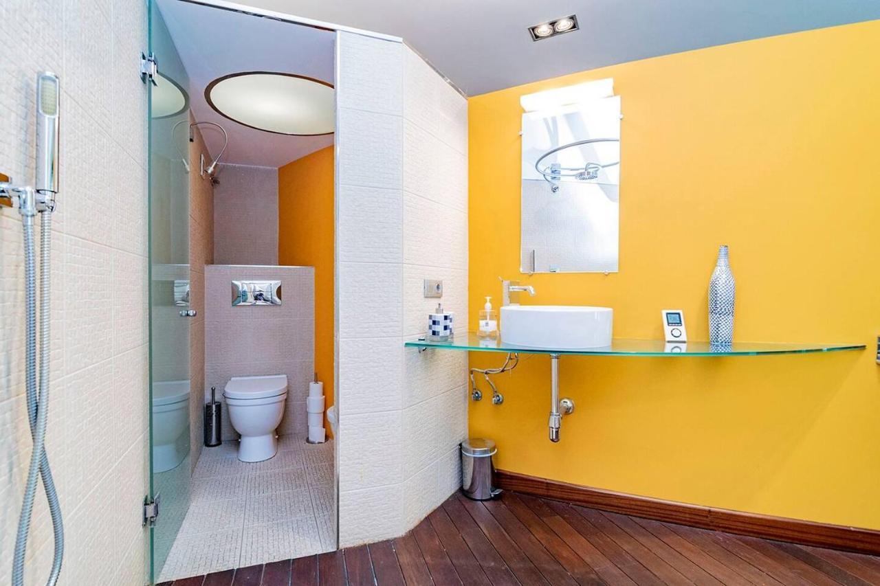 Luxury Apartment In La Latina By Batuecas マドリード エクステリア 写真